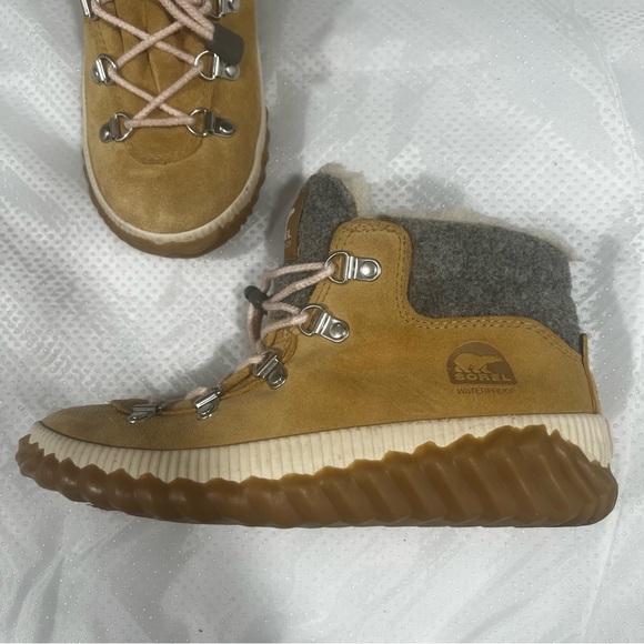 Sorel Out N About Conquest Boot - Kids' Sz 3 - Picture 7 of 13